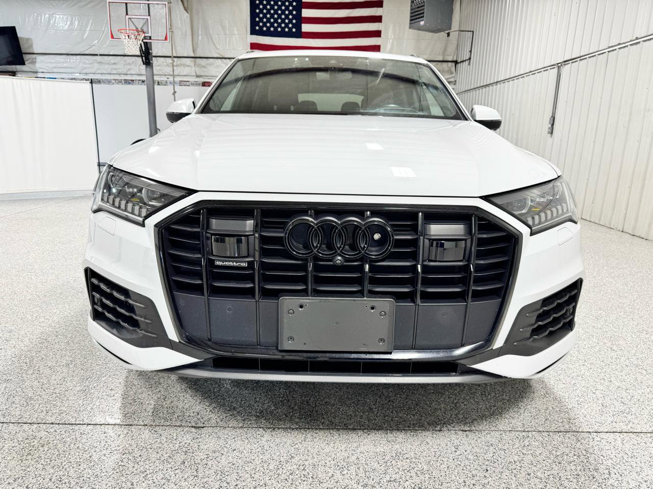 Used 2020 Audi Q7 3.0T Prestige w/ Prestige Package AWD/4WD image 26
