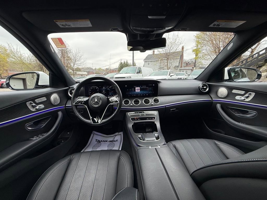 Used 2023 Mercedes-Benz E 350 4MATIC Sedan image 25