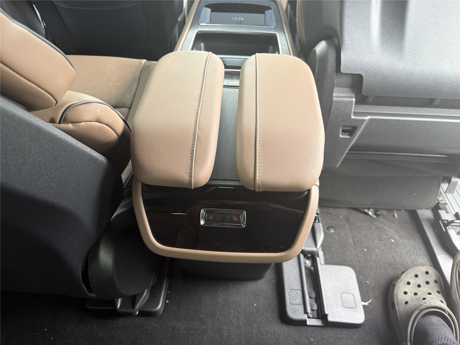 New 2026 Lincoln Navigator L Black Label AWD/4WD image 35
