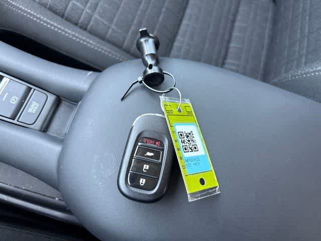 Used 2027 Honda HR-V LX image 26