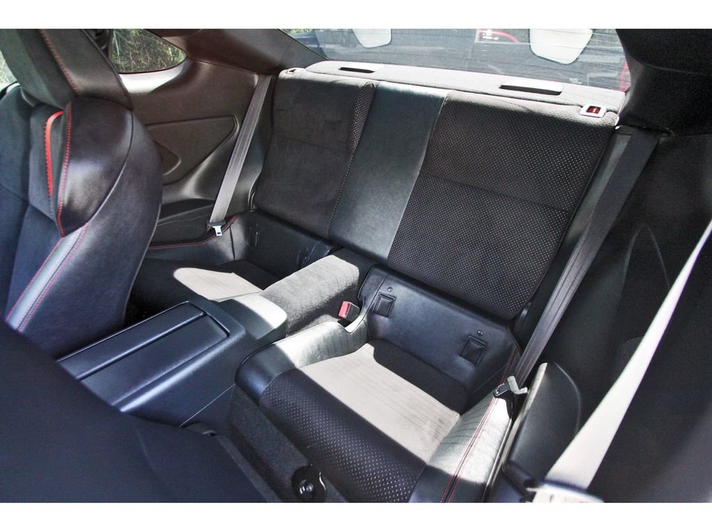 Used 2024 Subaru BRZ Limited RWD image 10