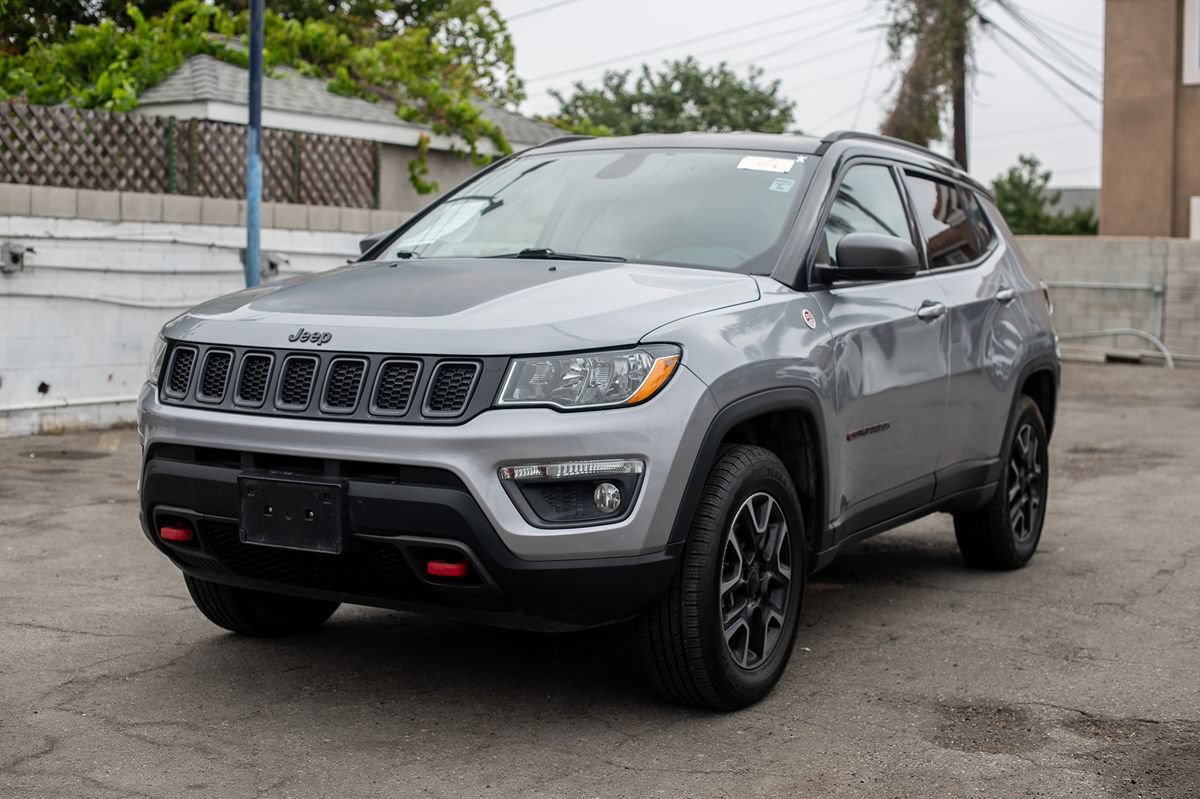 Used 2019 Jeep Compass Trailhawk AWD/4WD image 11