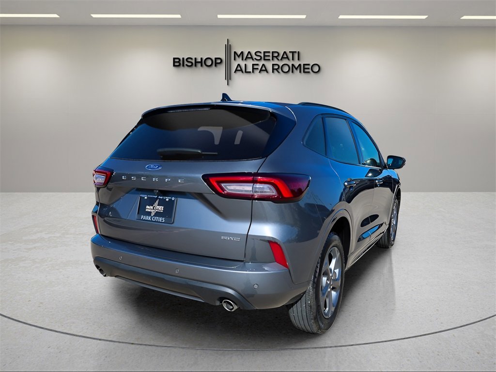 Used 2024 Ford Escape ST-Line Select w/ Tech Pack #1 image 3