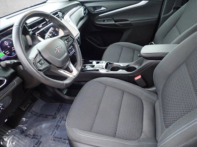 Used 2023 Chevrolet Bolt EUV LT w/ Comfort Package image 11