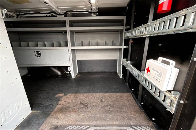 Used 2018 Ford Transit 250 130 Low Roof image 28