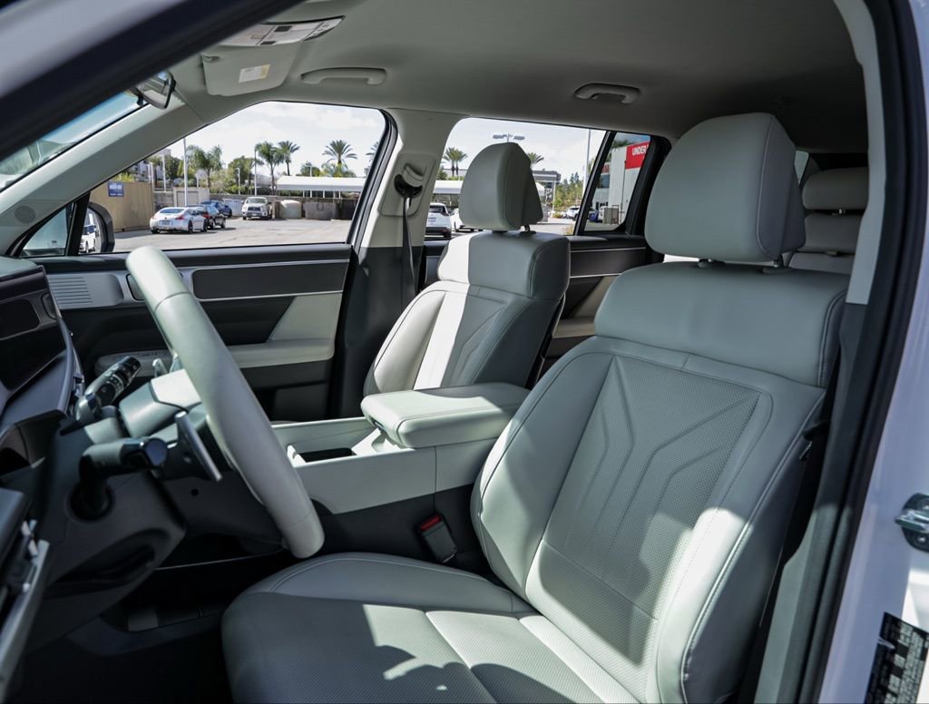 Used 2024 Hyundai Santa Fe SEL image 16