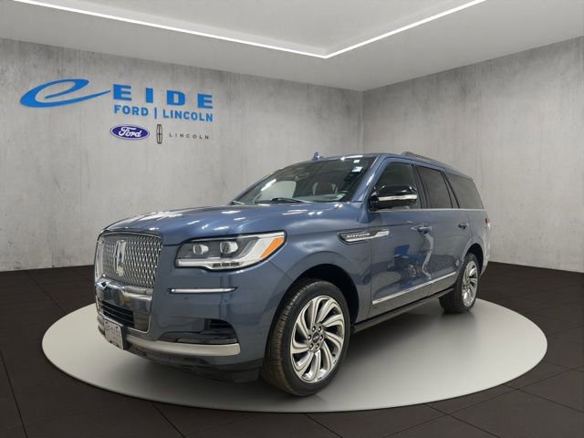 Used 2023 Lincoln Navigator Reserve image 5