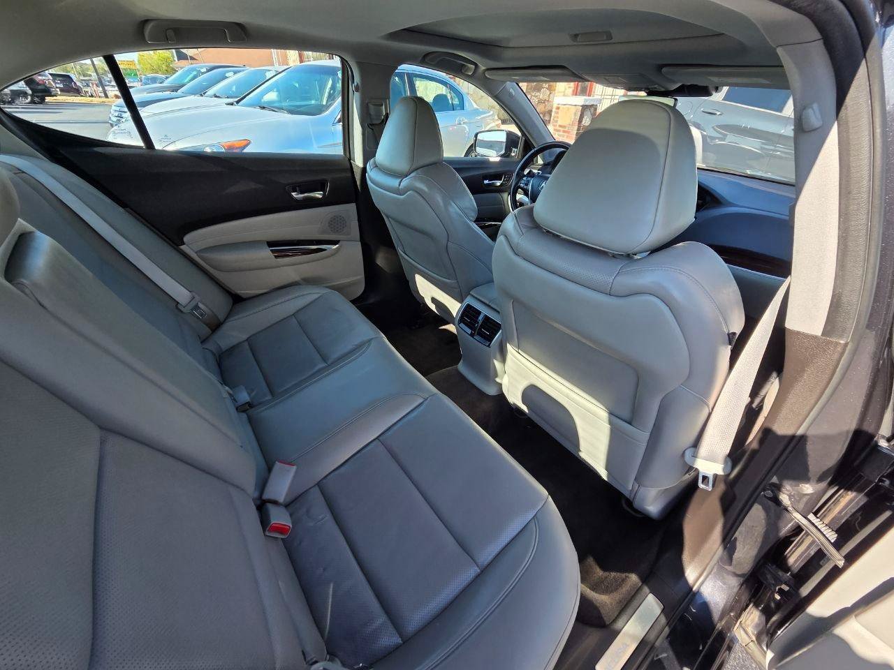 Used 2015 Acura TLX w/ Advance Package FWD image 15
