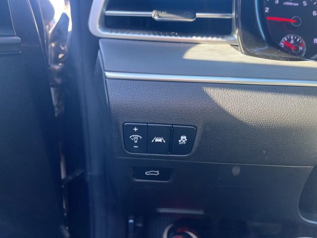 Used 2022 Kia K5 LXS image 18