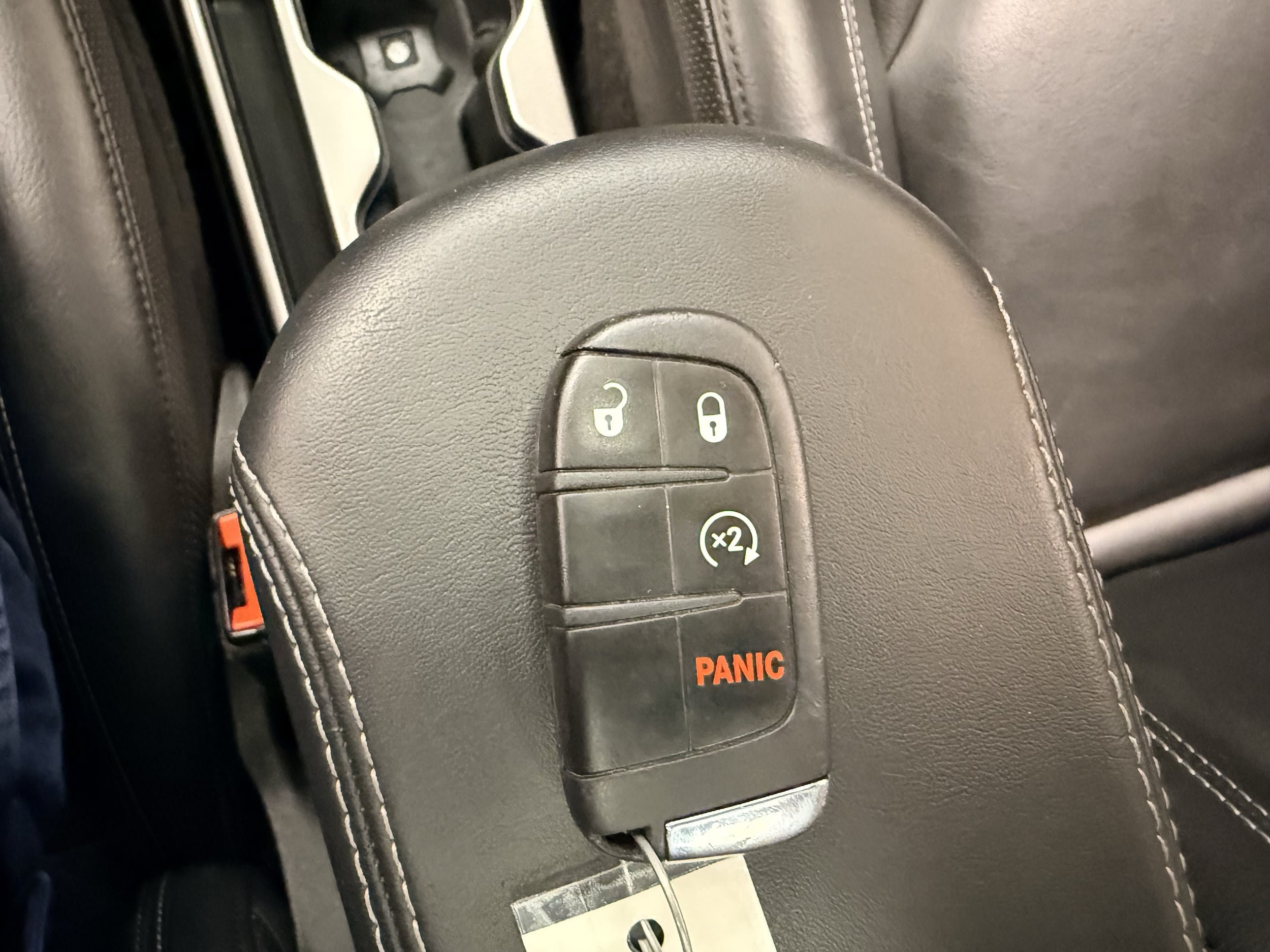Used 2022 Jeep Renegade Limited w/ Sun, Sound & Wheels Group AWD/4WD image 33