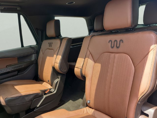 Used 2022 Ford Expedition King Ranch AWD/4WD image 6