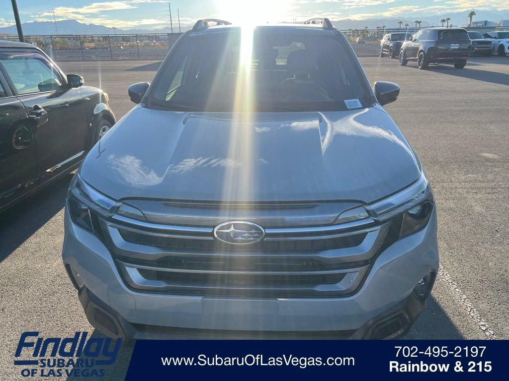 Used 2025 Subaru Forester Limited w/ Popular Package AWD/4WD image 1