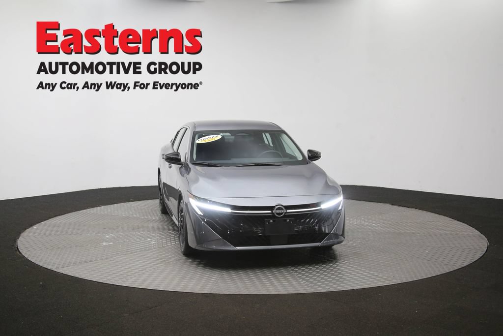 Used 2026 Nissan Sentra SR w/ Floor Mat Package FWD image 49