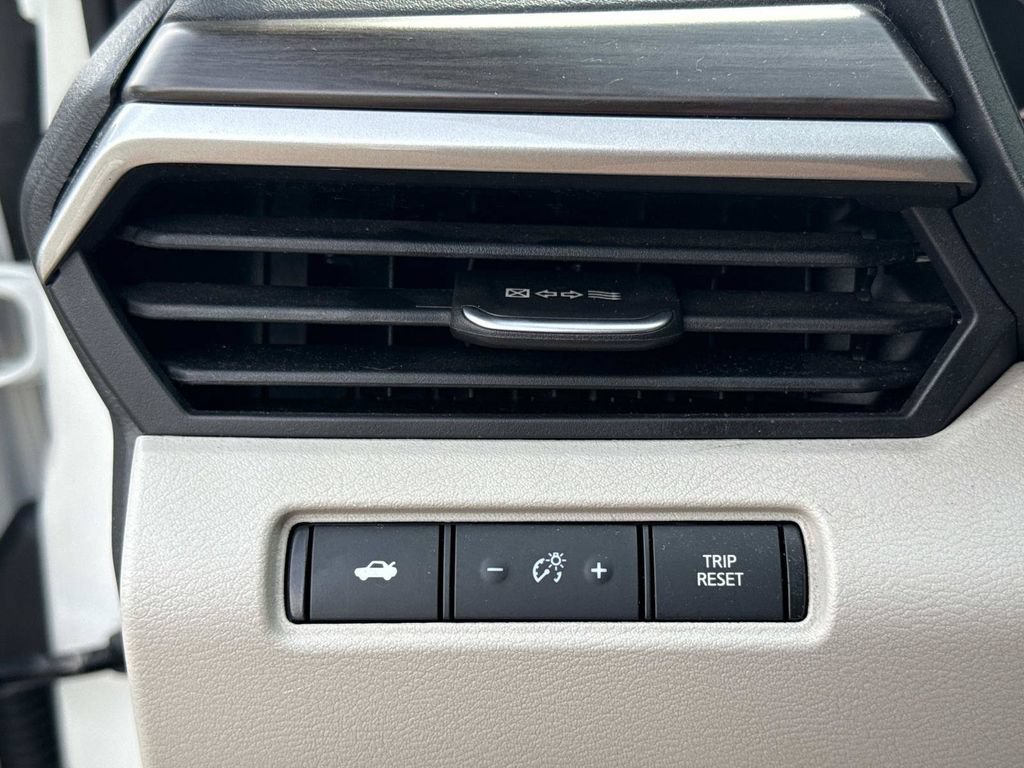 Certified 2024 Nissan Altima 2.5 SV AWD/4WD image 31