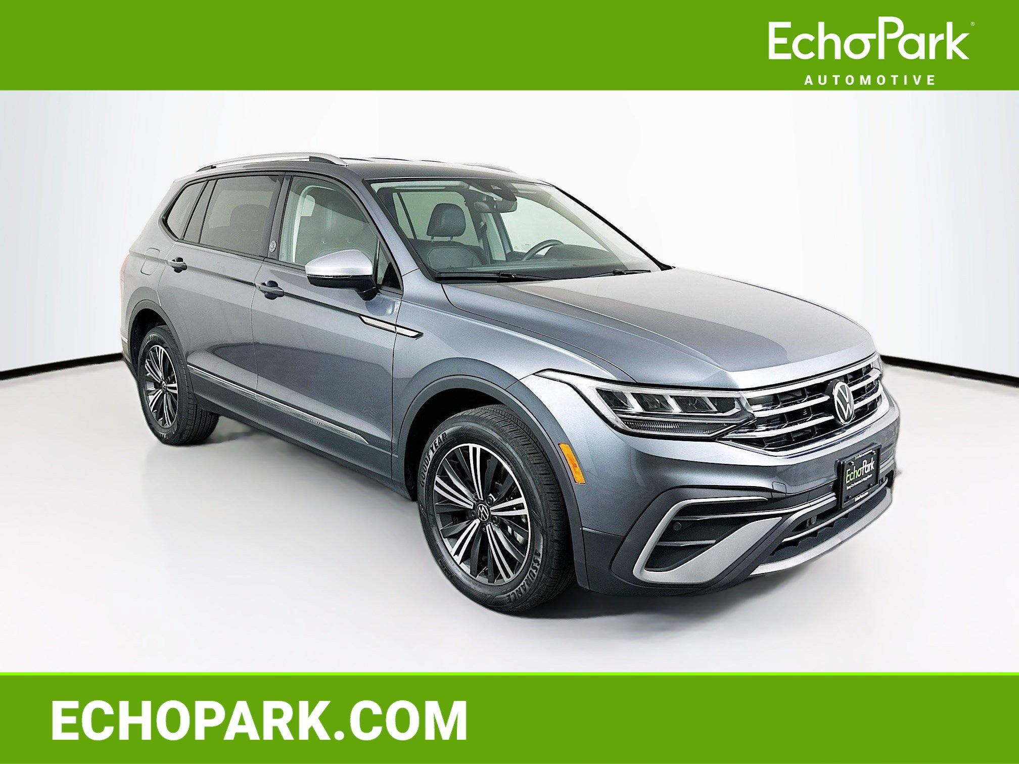 Used 2024 Volkswagen Tiguan Wolfsburg Edition image 1