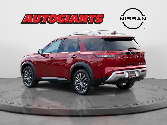 Used 2023 Nissan Pathfinder SL w/ SL Premium Package AWD/4WD image 7