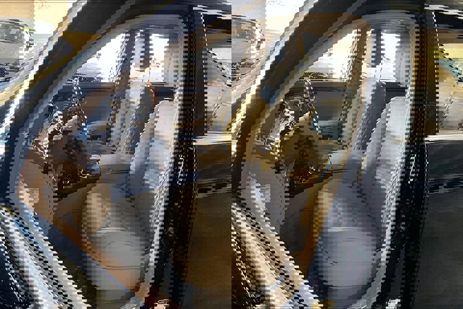 Used 2010 Mercedes-Benz S 550 4MATIC image 7