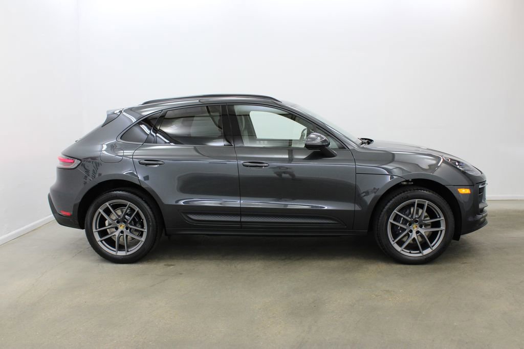 New 2026 Porsche Macan image 6