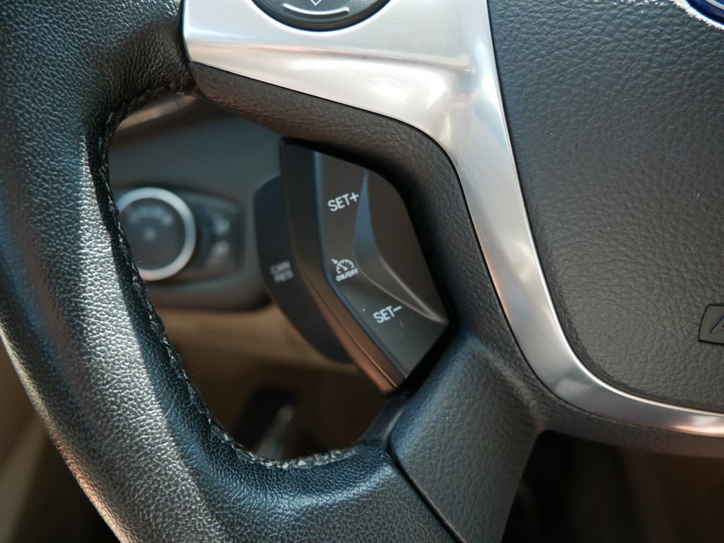 Used 2015 Ford Escape Titanium AWD/4WD image 19