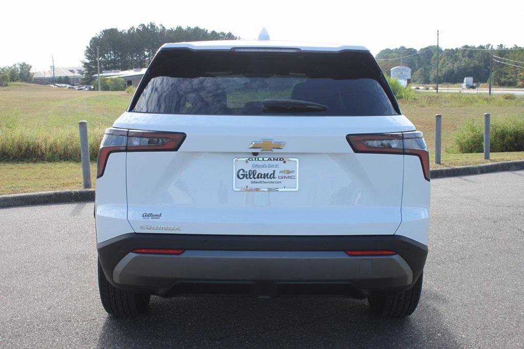 New 2026 Chevrolet Equinox LT w/ Convenience Package II image 17