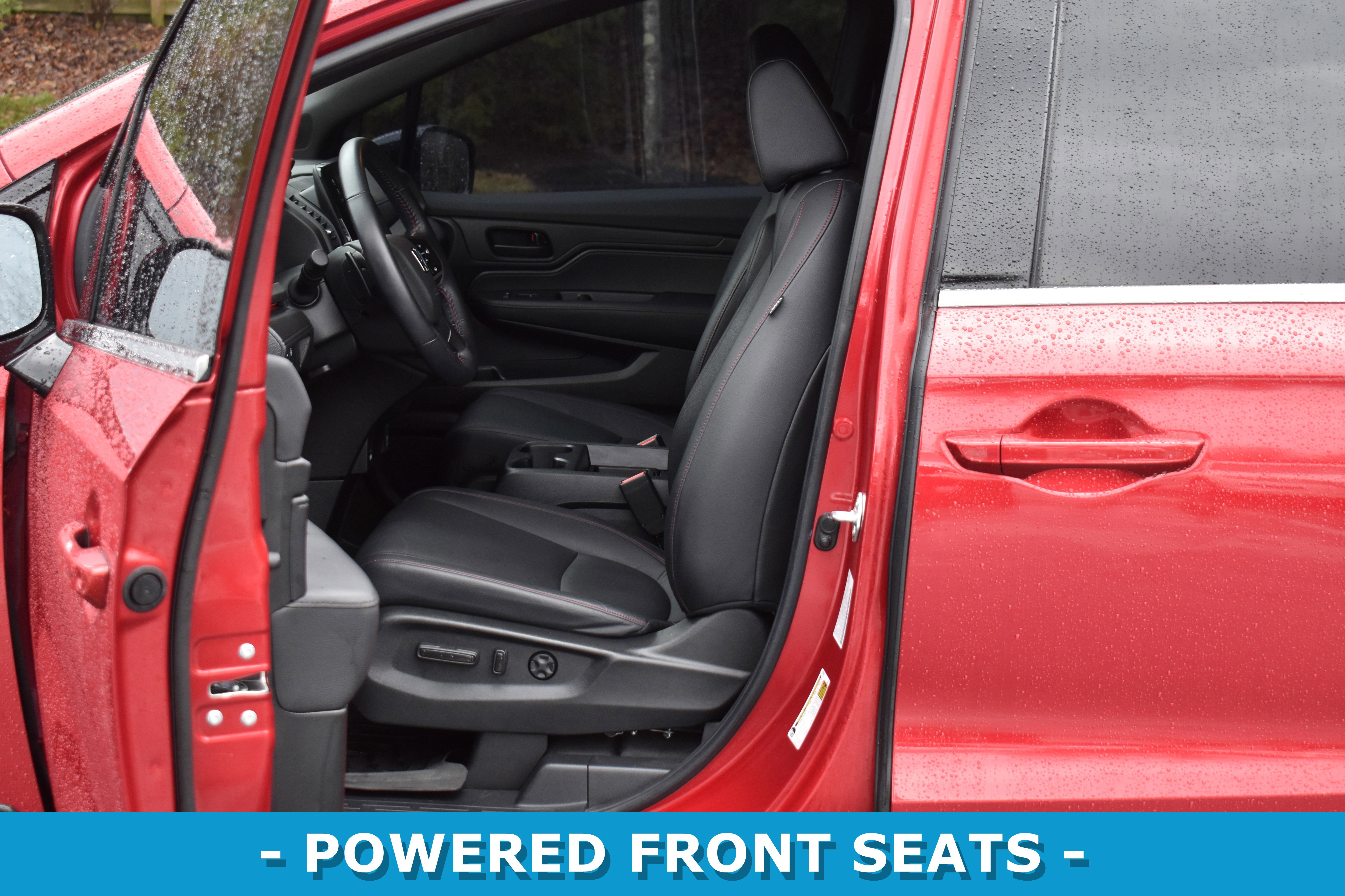 Certified 2024 Honda Odyssey Sport image 4