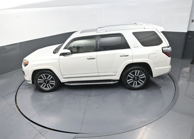 Used 2014 Toyota 4Runner Limited image 13