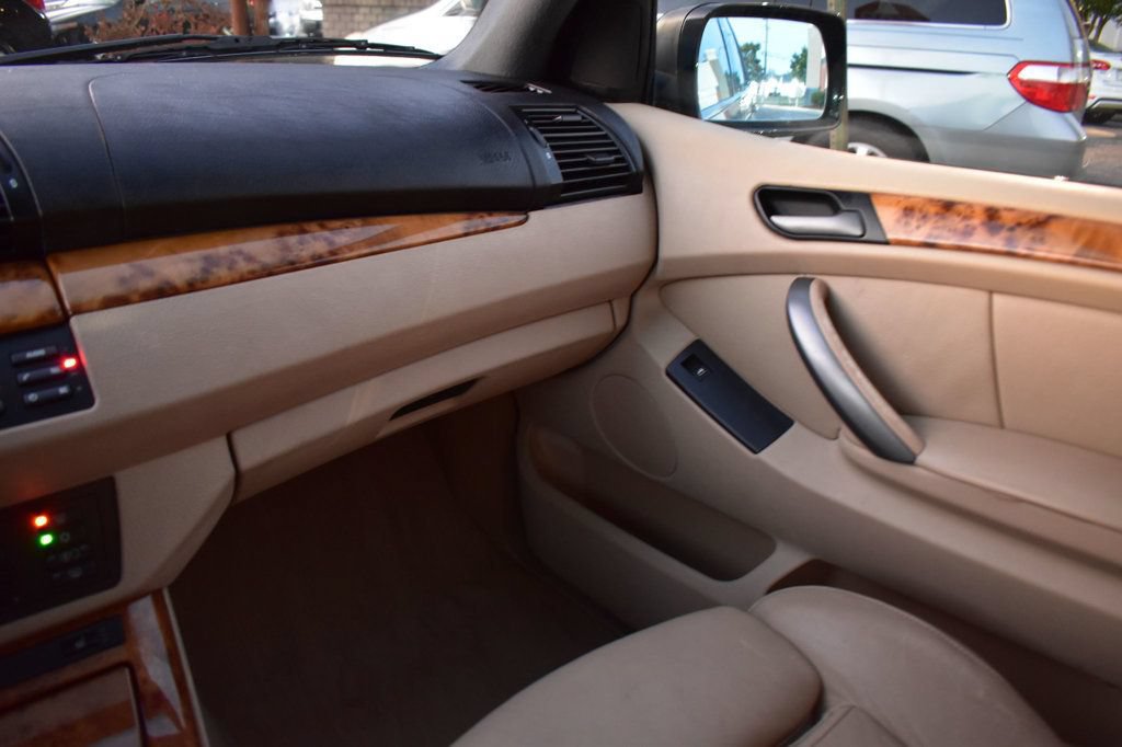 Used 2004 BMW X5 3.0i AWD/4WD image 28