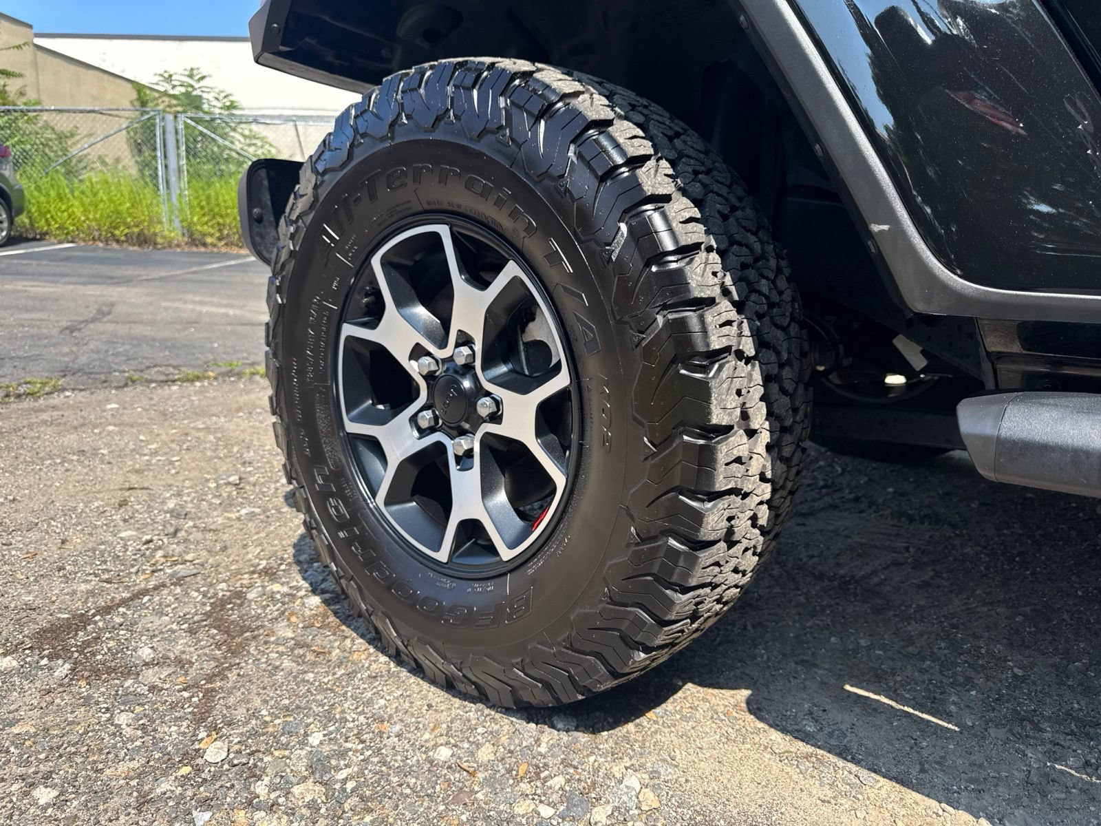 Used 2022 Jeep Wrangler Rubicon w/ LED Lighting Group AWD/4WD image 11