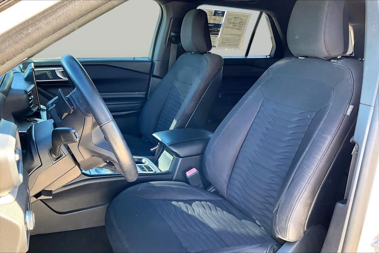 Certified 2020 Ford Explorer XLT RWD image 10