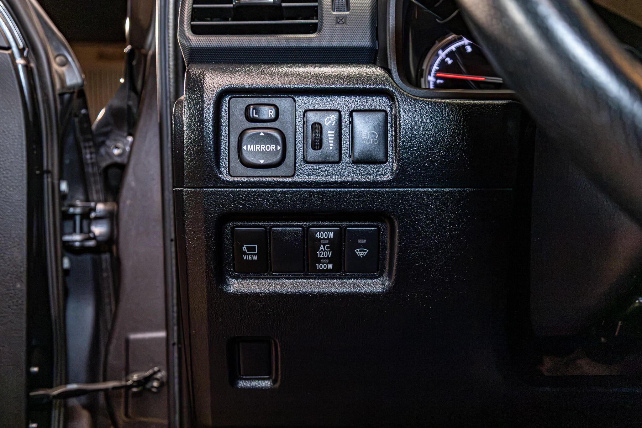 Used 2022 Toyota 4Runner TRD Off-Road Premium AWD/4WD image 16
