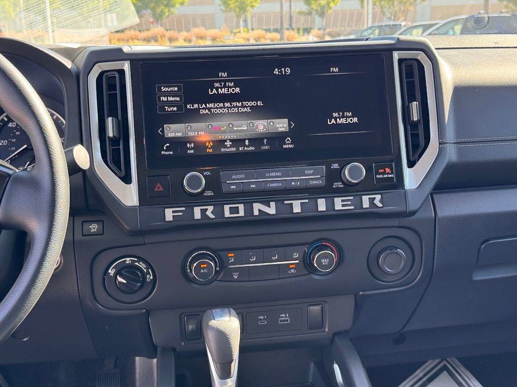 Certified 2025 Nissan Frontier SV AWD/4WD image 19