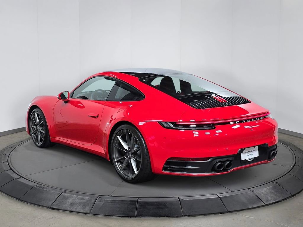 Certified 2024 Porsche 911 Carrera RWD image 3