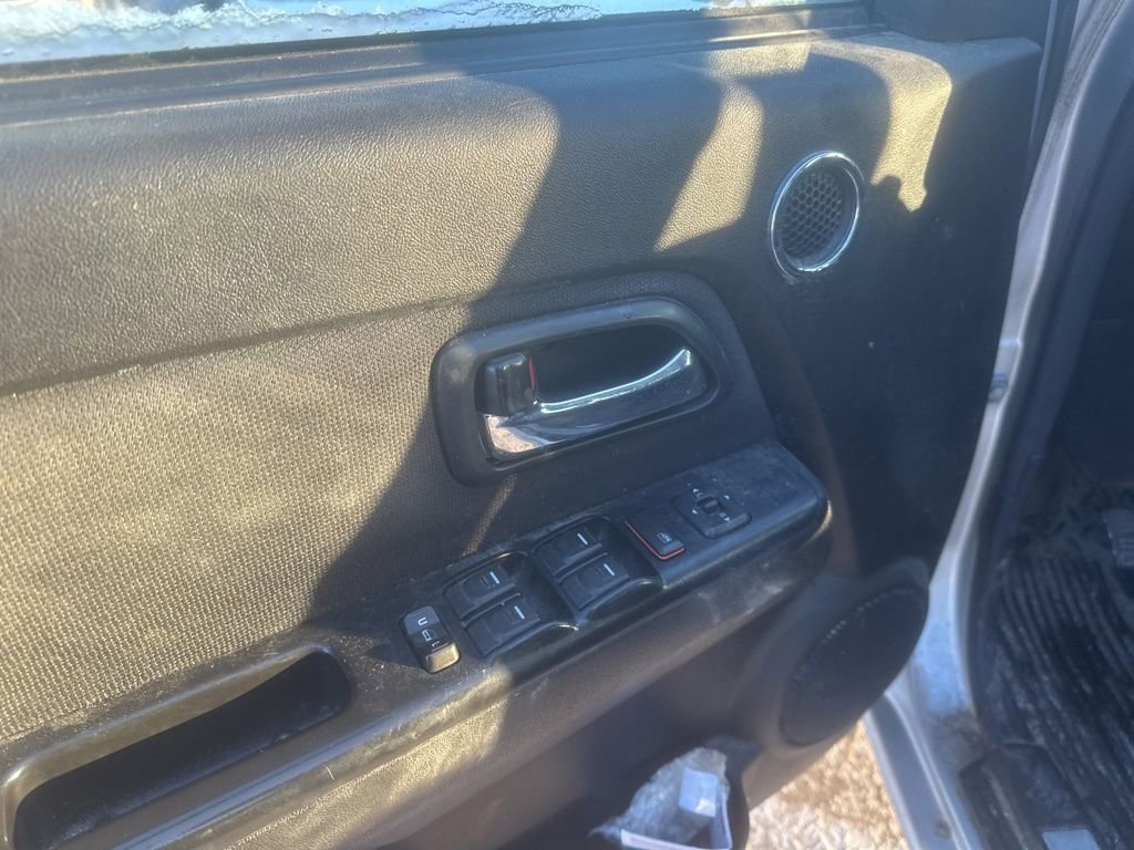 Used 2010 Chevrolet Colorado LT image 17