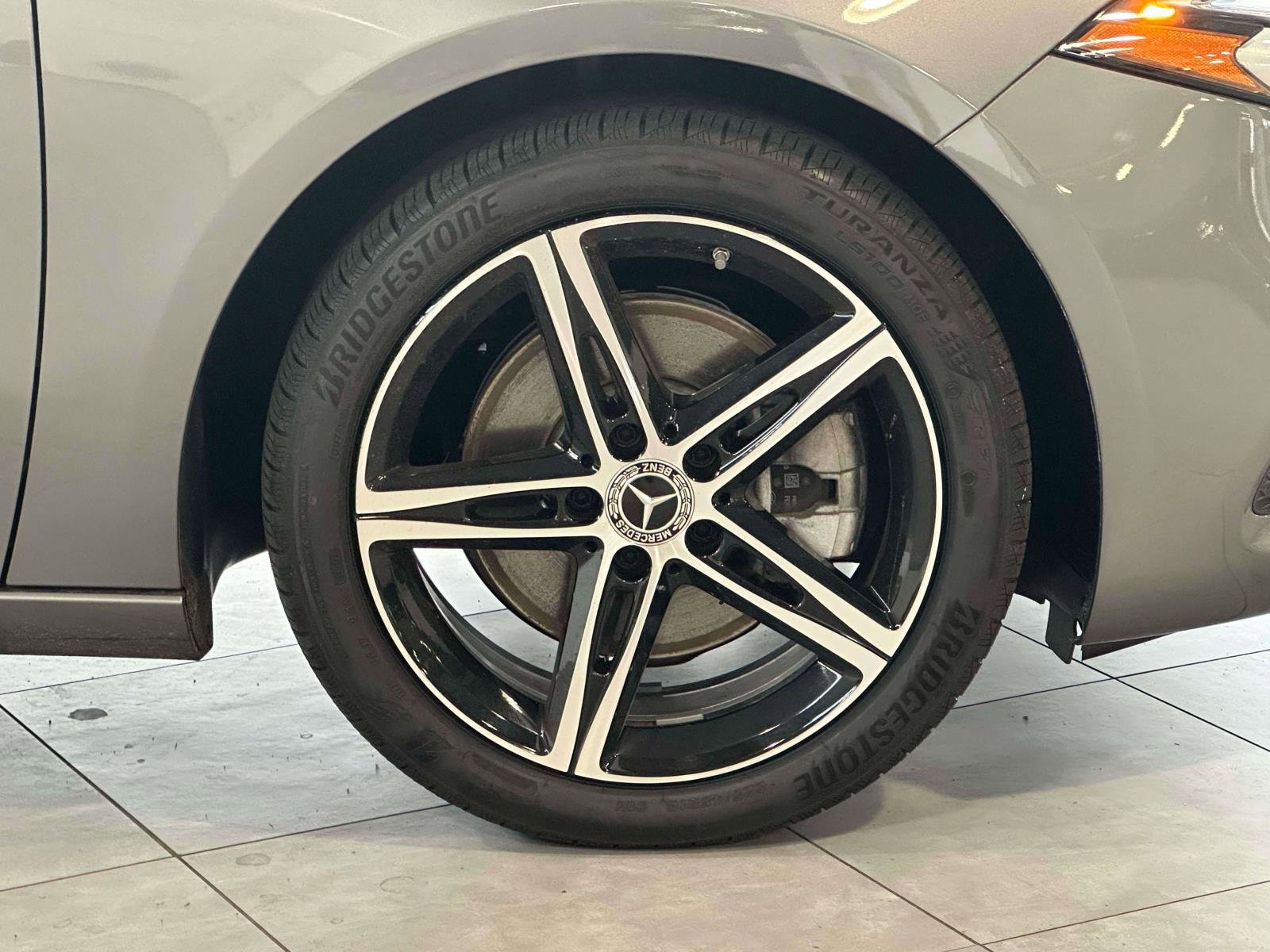 Certified 2022 Mercedes-Benz A 220 4MATIC image 6