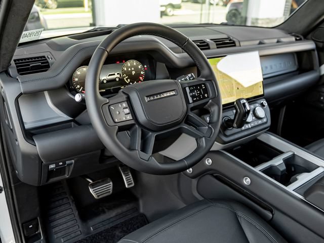 New 2026 Land Rover Defender 110 X AWD/4WD image 17