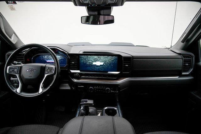 Used 2024 Chevrolet Silverado 1500 LT Trail Boss w/ Protection Package image 26