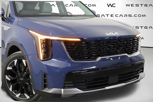 Certified 2025 Kia Sorento EX FWD image 43