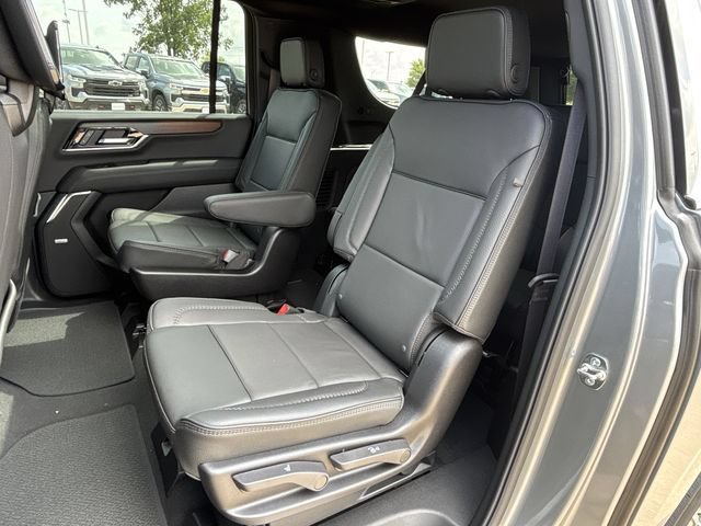 New 2026 GMC Yukon XL Denali w/ Denali Reserve Package AWD/4WD image 27