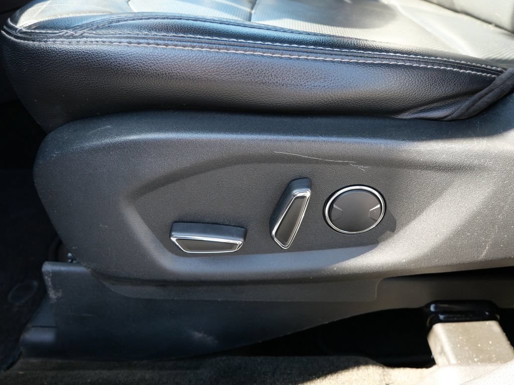 Used 2017 Ford Explorer Limited AWD/4WD image 17