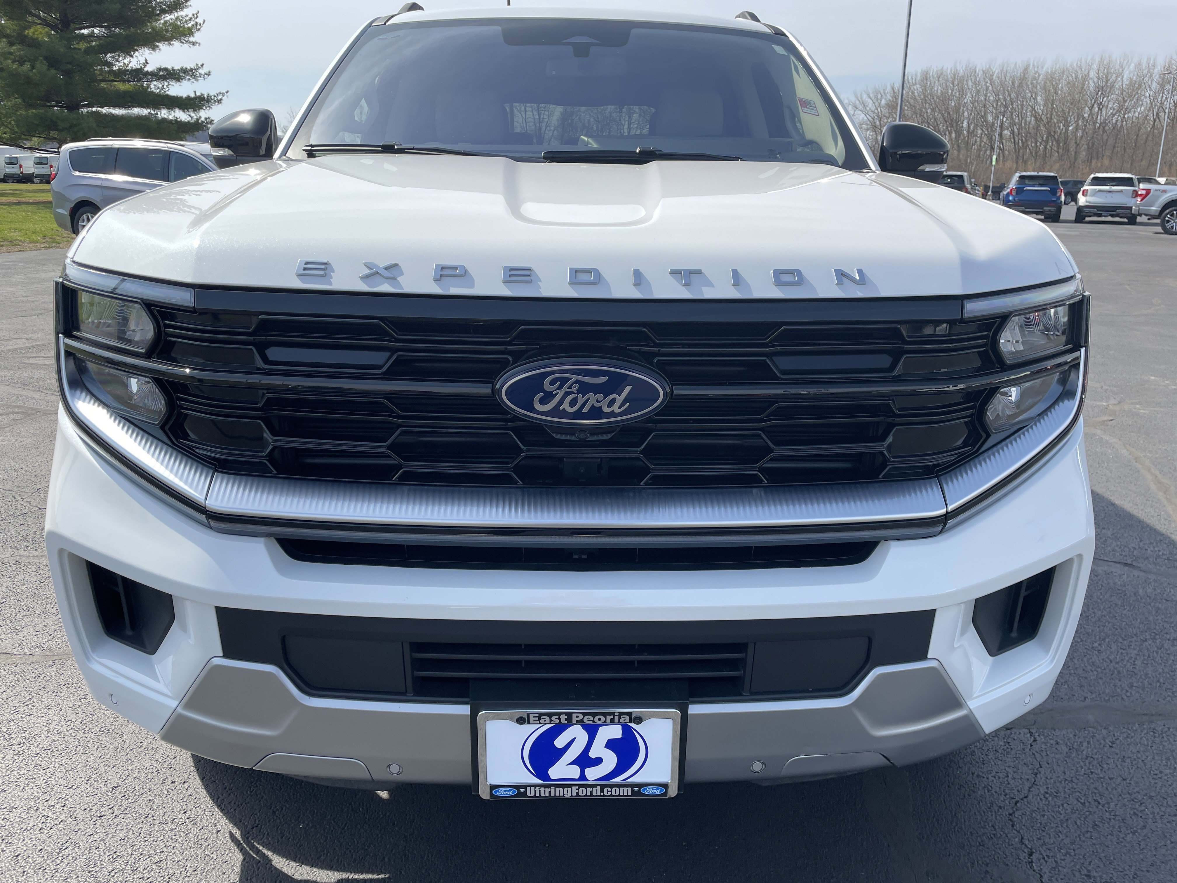 Used 2025 Ford Expedition Platinum w/ Platinum Ultimate Package image 8