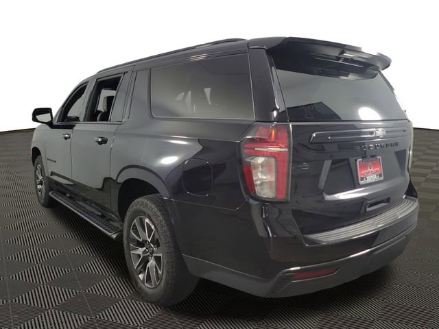 Used 2024 Chevrolet Suburban Z71 w/ Luxury Package AWD/4WD image 6