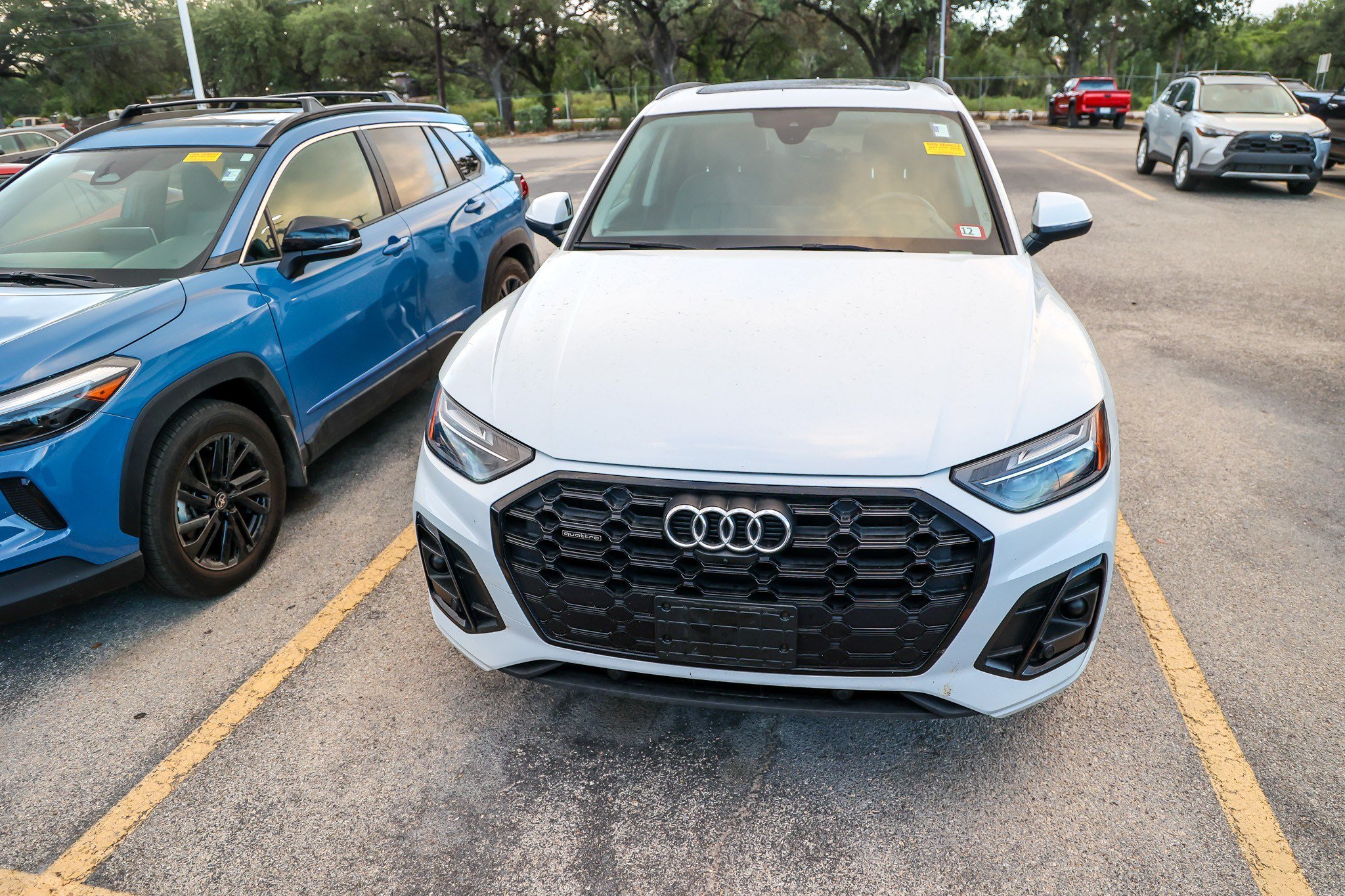 Used 2023 Audi Q5 2.0T Premium Plus w/ Premium Plus Package AWD/4WD image 4
