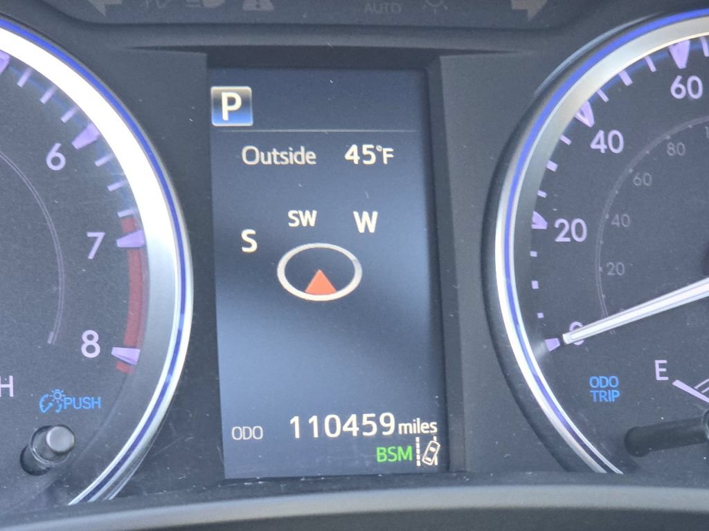 Used 2019 Toyota Highlander XLE AWD/4WD image 29