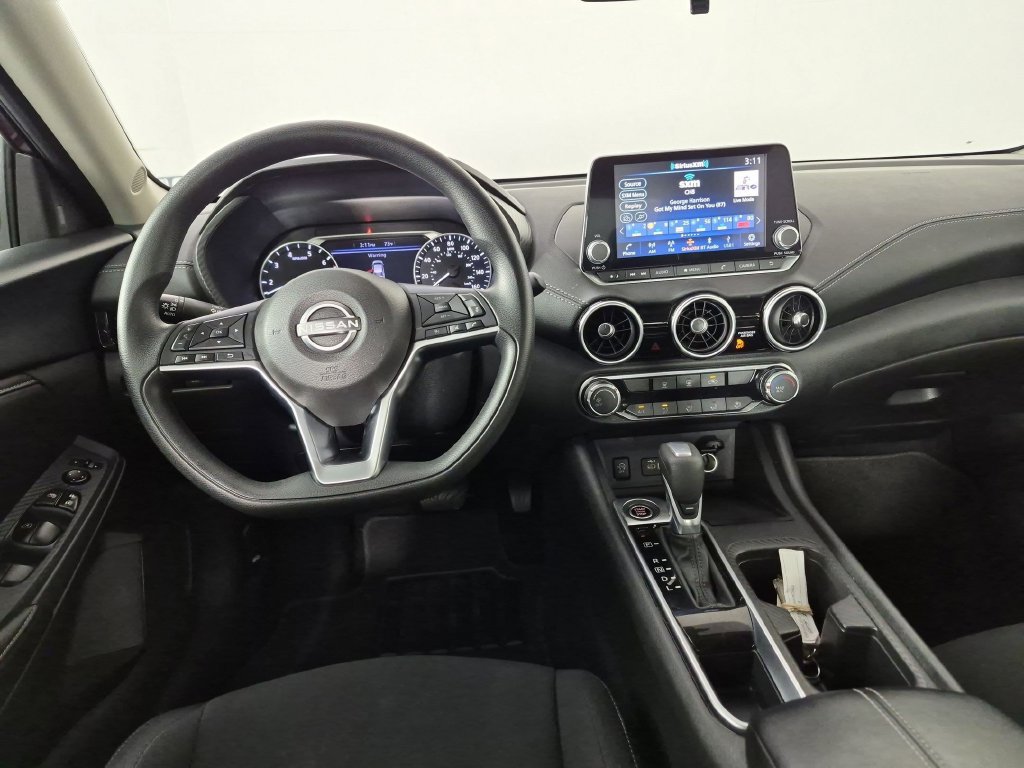 Used 2025 Nissan Sentra SV FWD image 30