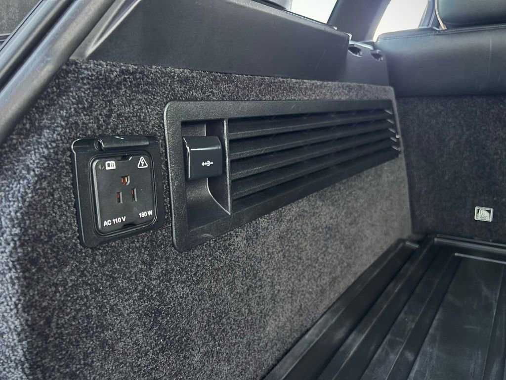 Used 2019 Land Rover Range Rover image 26