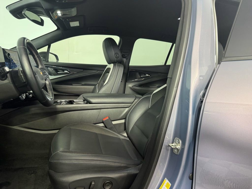 Used 2024 Chevrolet Blazer EV LT image 21