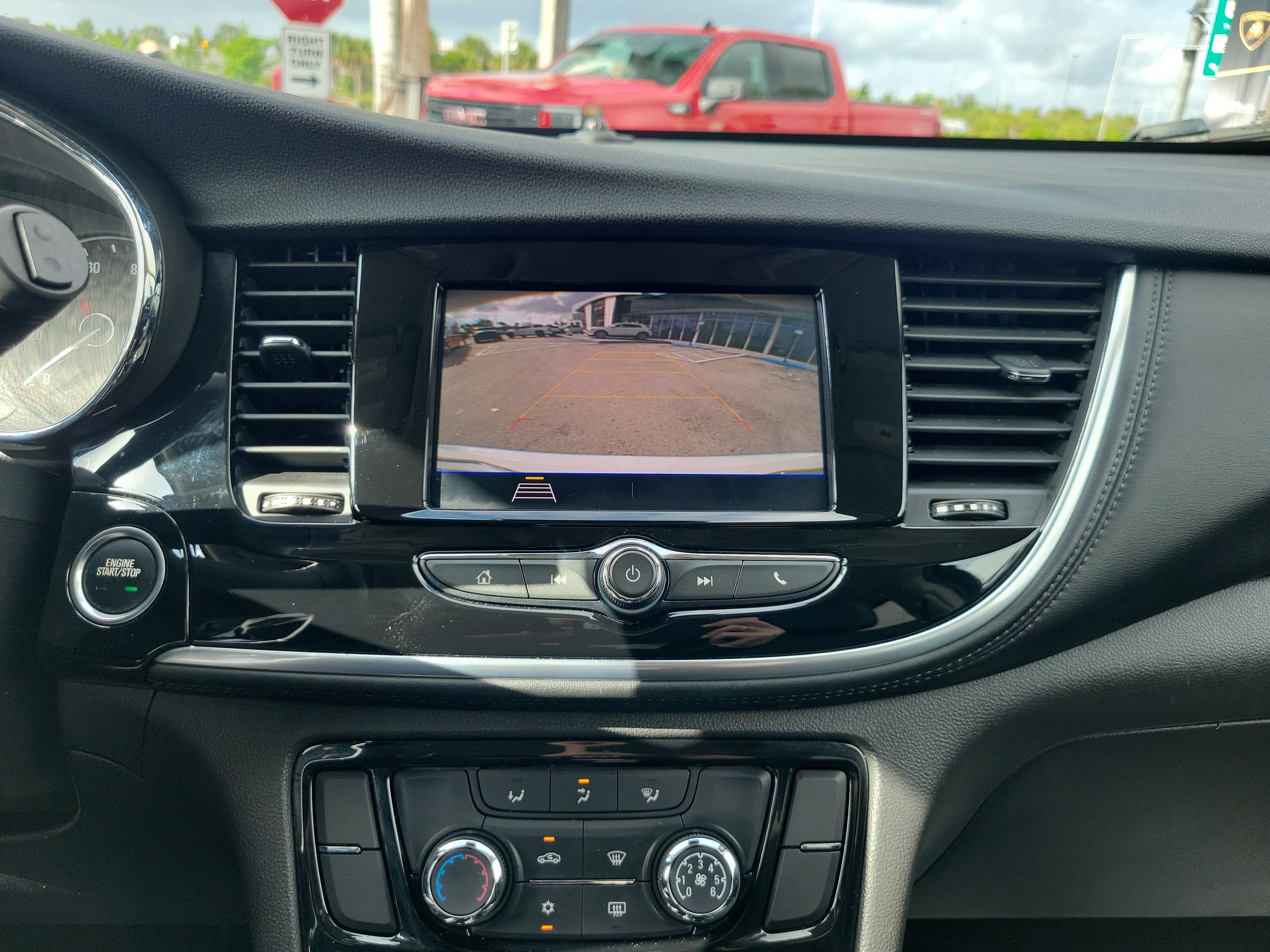 Used 2022 Buick Encore Preferred w/ Safety Package FWD image 10