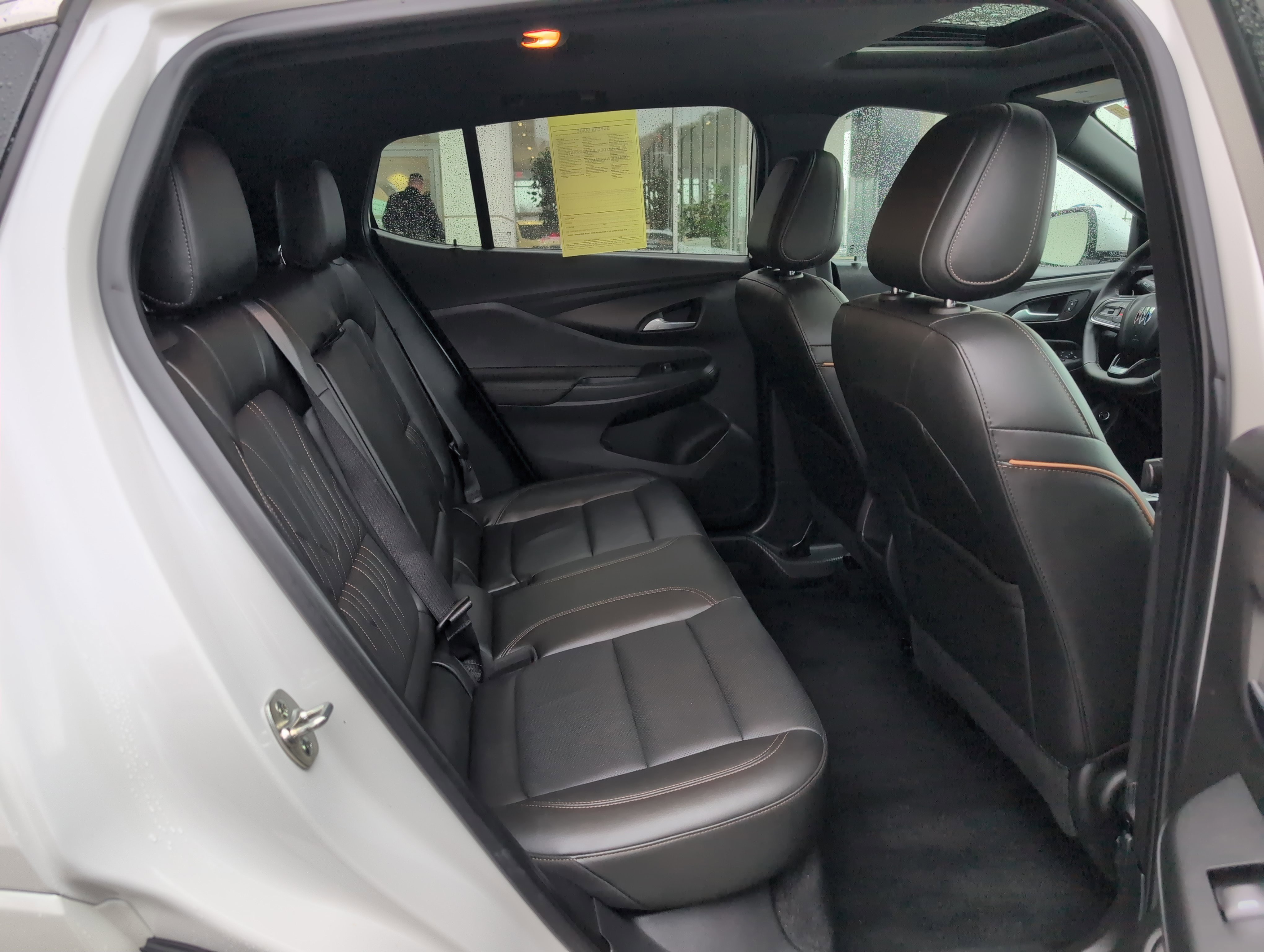 Used 2024 Buick Envista Avenir image 35