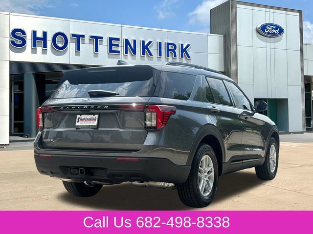 New 2026 Ford Explorer Active RWD image 8
