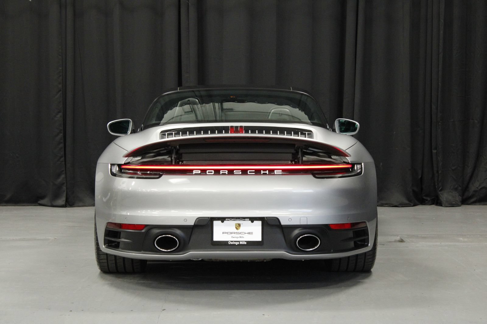 Certified 2022 Porsche 911 Targa 4S w/ Premium Package AWD/4WD image 4